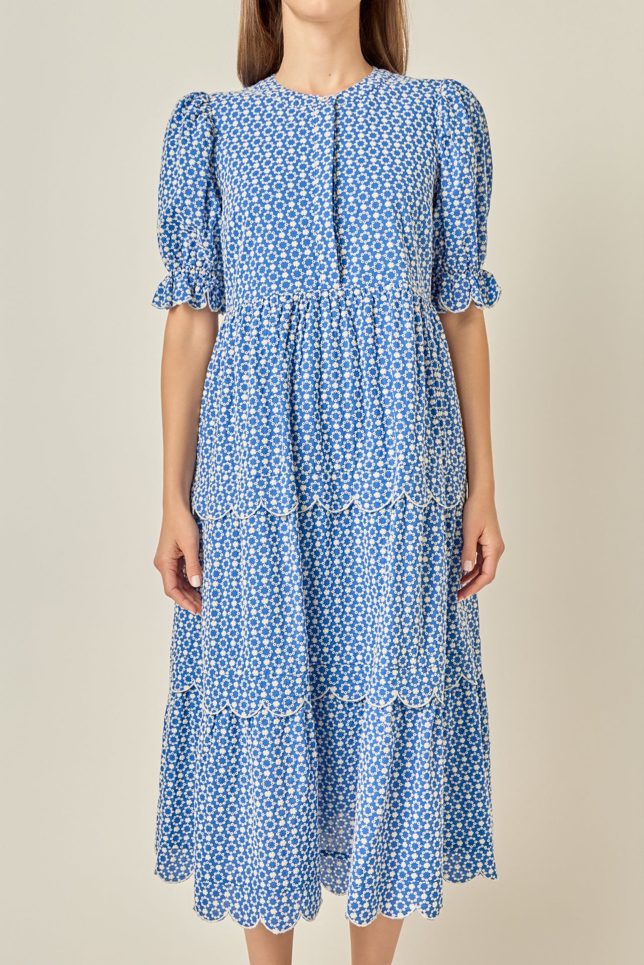 Floral Print Scallop Trim Puff Sleeve Tiered Midi Dress