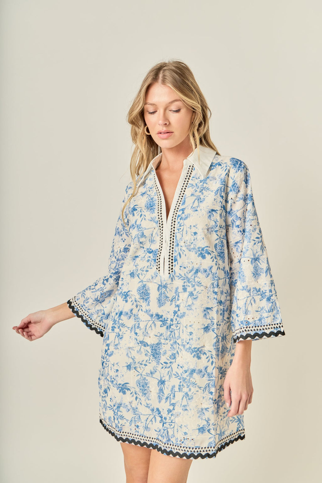 Collared V-Neck Long Sleeve Floral Embroidery Mini Dress