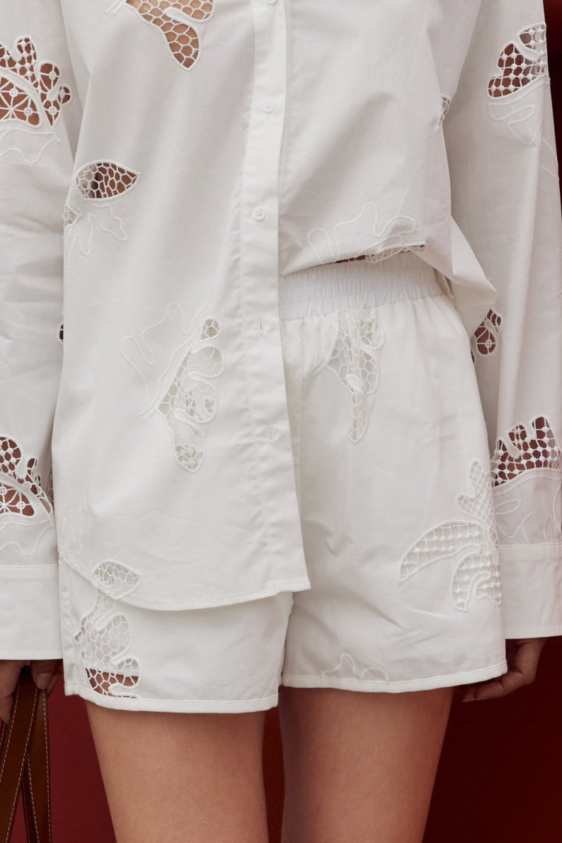 Embroidered Cutwork Cotton Poplin Relaxed Pull-On Shorts
