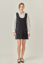 Scoop-Neck-Ärmelloses-Strick-Minikleid-Mit-Pattentaschen