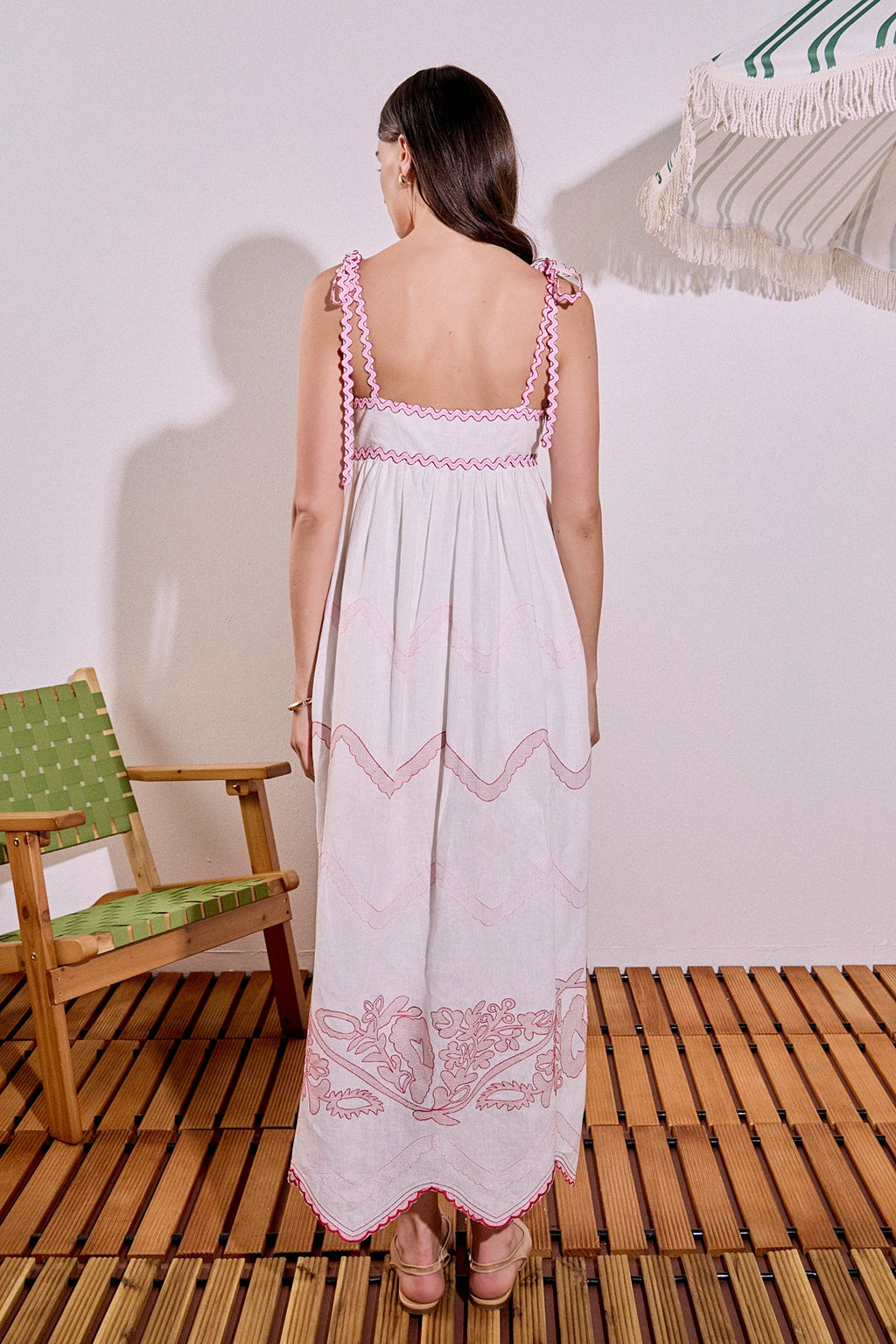 Floral Embroidered Sleeveless Relaxed Fit Maxi Dress