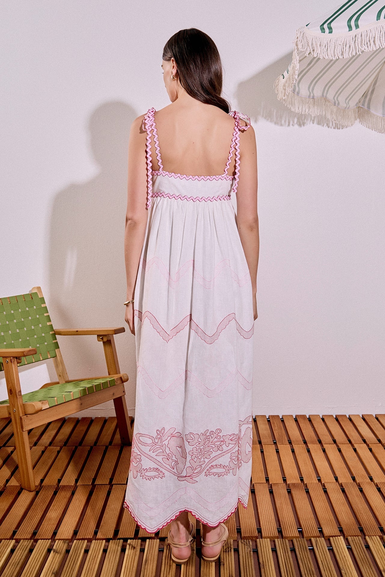 Floral Embroidered Sleeveless Relaxed Fit Maxi Dress