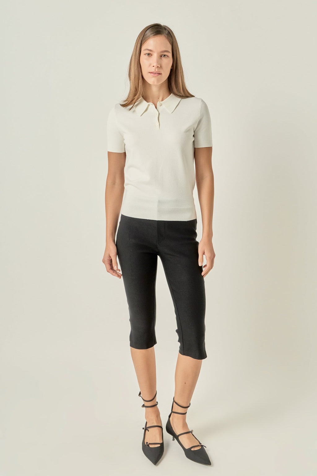 High-Rise Slim Tailored Capri Pants with Slit Hem