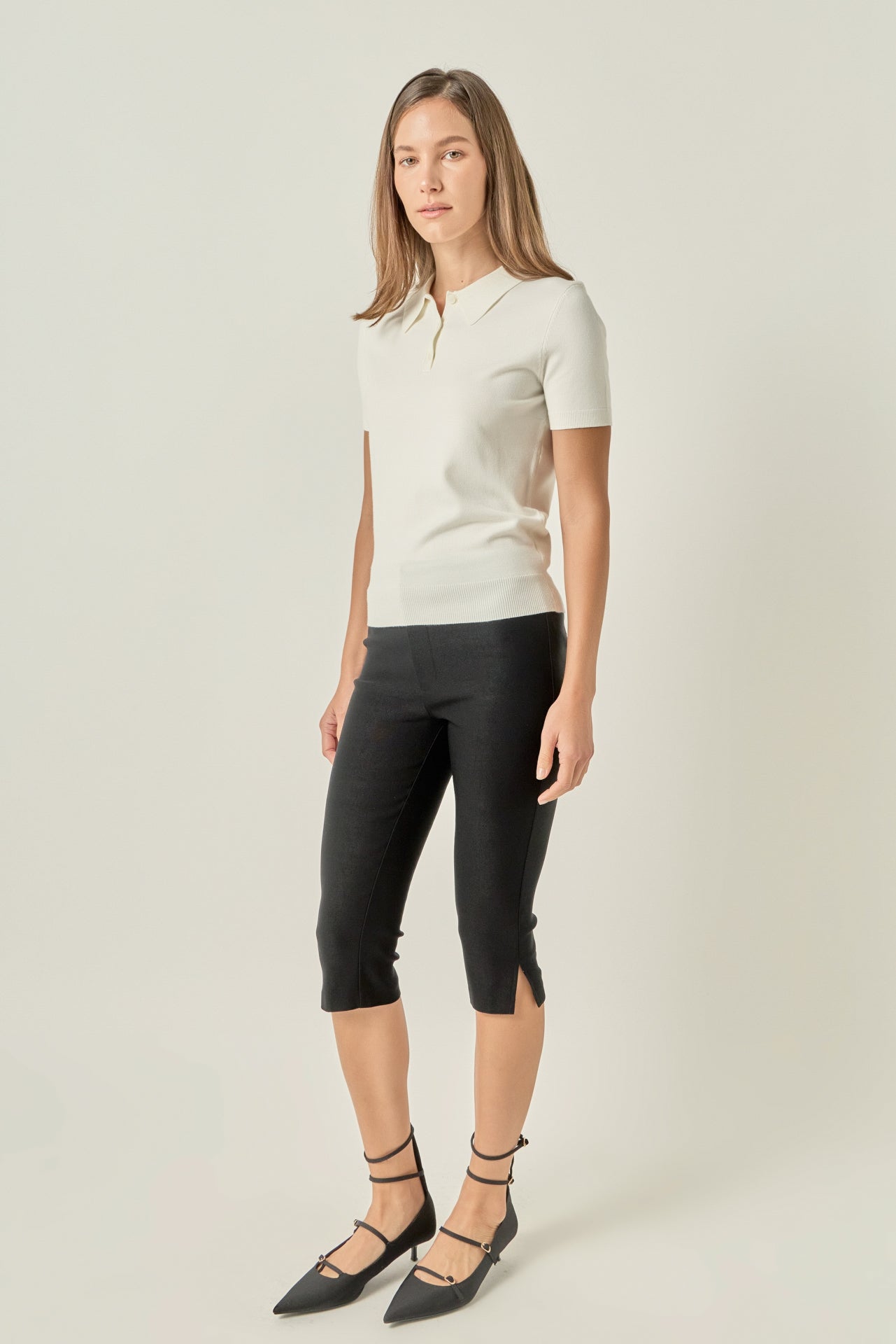 High-Rise Slim Tailored Capri Pants with Slit Hem