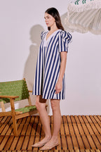 V-Neck Contrast Puff Sleeve Relaxed Mini Dress