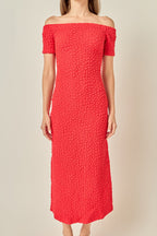 Ärmelloses Midikleid aus Bouclé-Strick mit Off-Shoulder und taillierter Passform
